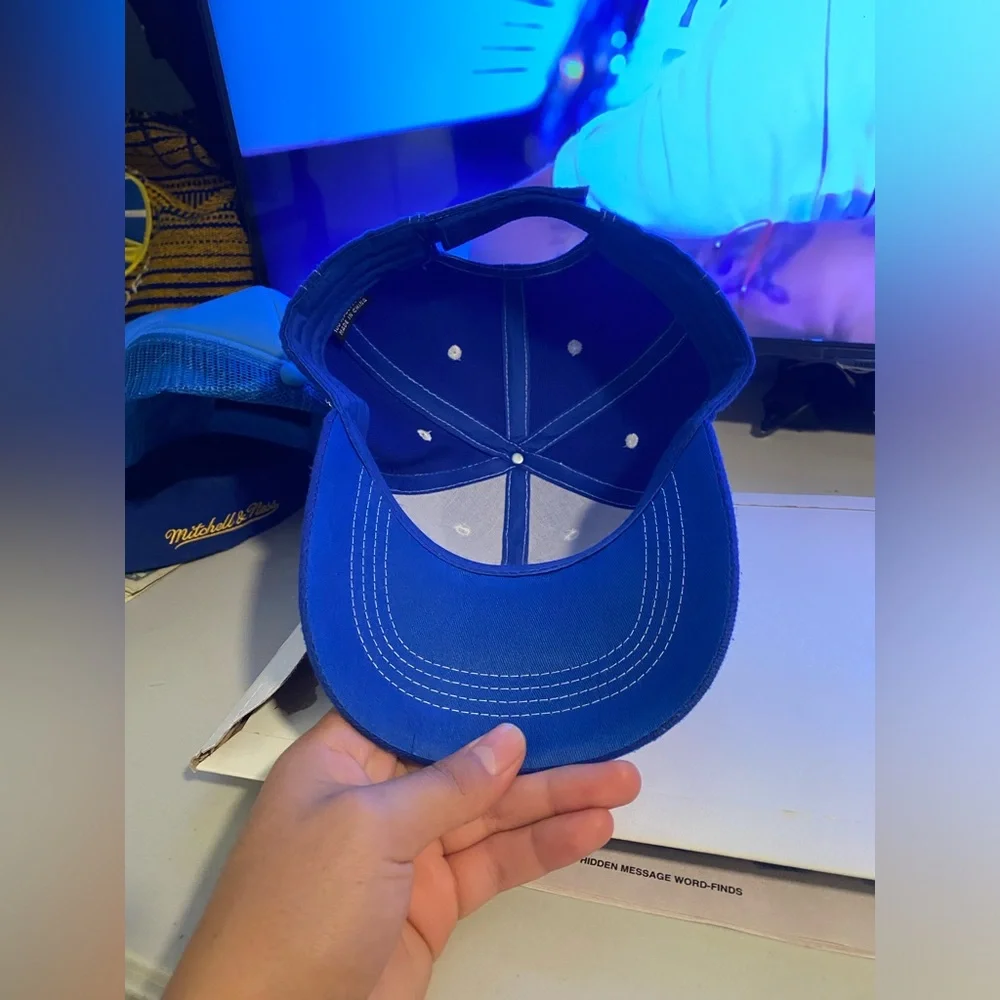 6 hat bundle - Picture 7 of 12